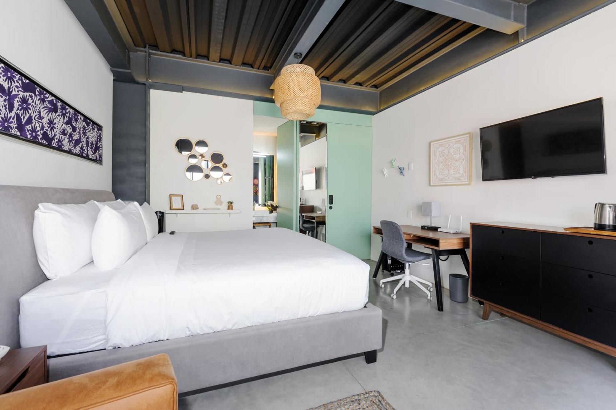 Roma 121 By Wynwood House Aparthotel